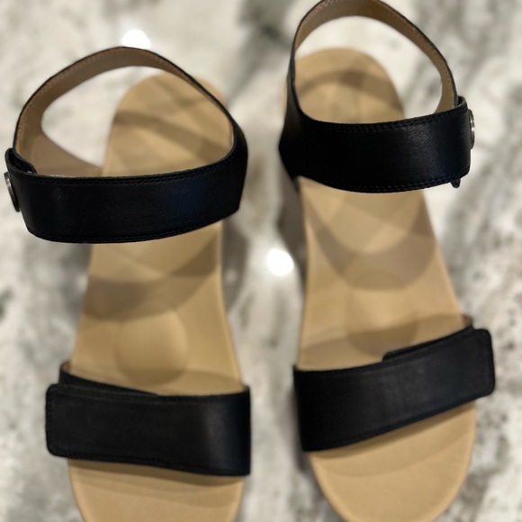 ABEO RIVIERA STRAP SANDAL METATARSAL - Picture 5 of 9